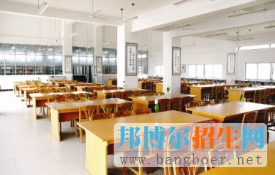 重慶機械電子高級技工學校招生辦聯系電話