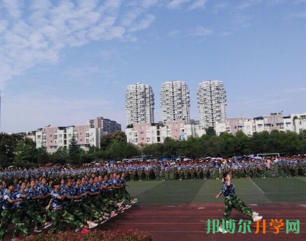 中考分數低還有什么出路