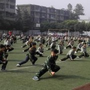 西藏軍區成都八一學校