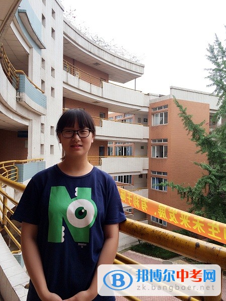 牟夢——如夢幻般的熱情洋溢的女子