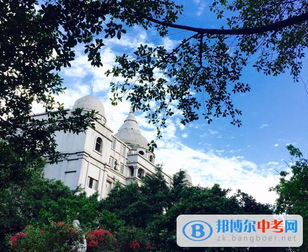 簡訊|石室蜀都中學到成都石室外國語實驗學校參觀學習生活部管理經驗