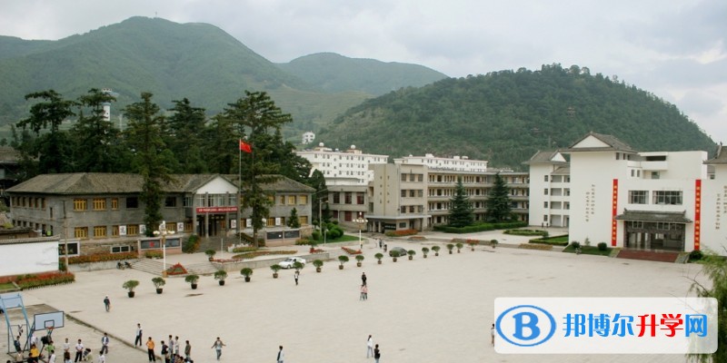 會澤第一中學(xué)地址在哪里