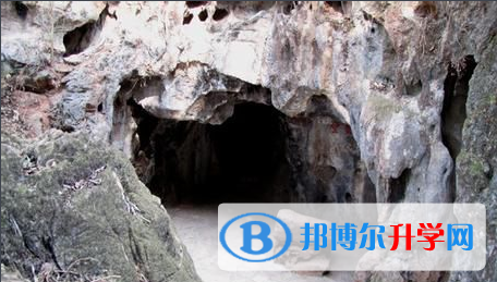云南省施甸中學周邊景點