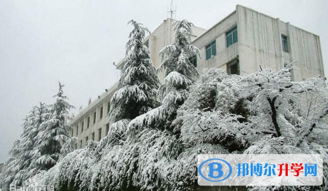 黔南田家炳中學(xué)怎么樣、好嗎