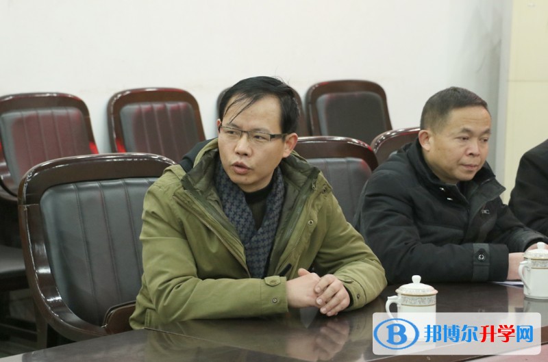 市教育局領導到內江一中開展走訪慰問師生活動