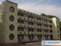四川拖覺中學2025年招生辦聯(lián)系電話