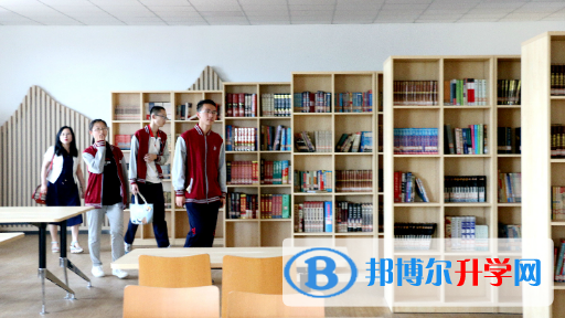 杜威國際學校網站網址 