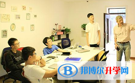 美國達羅捷派學(xué)校中國校區(qū)2023年招生辦聯(lián)系電話