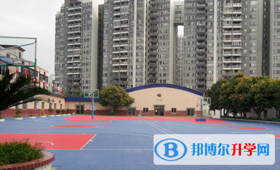 廣州南湖國際學(xué)校2023年學(xué)費(fèi)、收費(fèi)多少