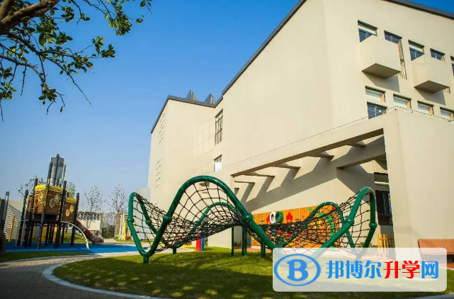 北大附屬嘉興實驗學校初中部怎么樣、好不好