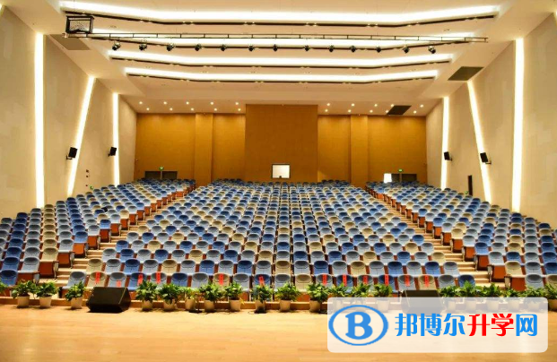 蘇州新加坡國際學校初中部怎么樣、好不好