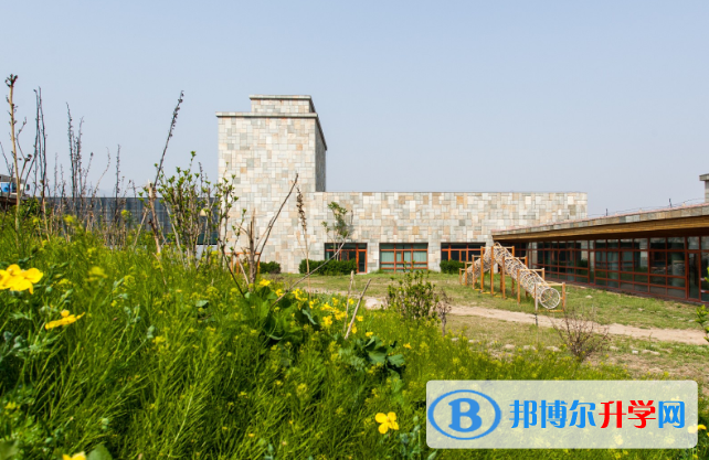 顯現國際學校初中部2020年招生辦聯系電話