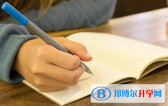 2021年遂寧中考成績好可以直升的中專