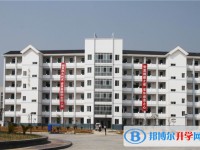四川省梓潼縣中學2025年宿舍條件