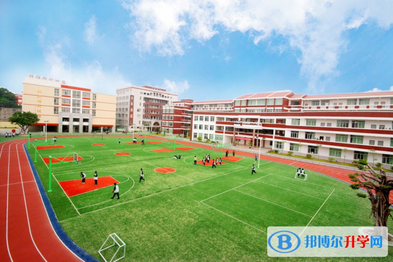 四川省廣漢市第二中學2021年學費、收費多少 