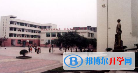 樂山沫若中學(xué)2022年報(bào)名條件、招生要求、招生對(duì)象
