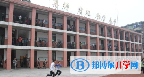 樂山市延風(fēng)中學(xué)2022年招生計劃