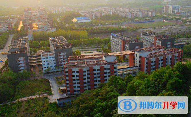 重慶黔江中學(xué)校網(wǎng)站網(wǎng)址