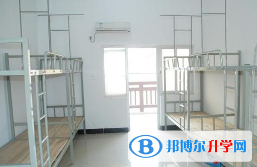 思南縣第八中學(xué)2021年宿舍條件