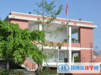 富順第一中學2025年招生辦聯系電話