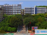 蒼溪實驗中學怎么樣、好不好