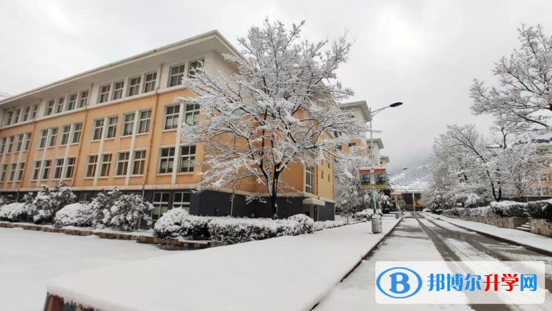 會澤縣茚旺高級中學2021年宿舍條件