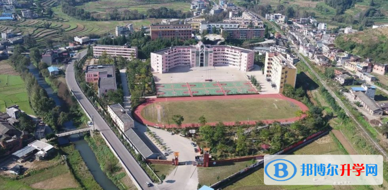 宣威市第四中學(xué)2021年報(bào)名條件、招生要求、招生對(duì)象 