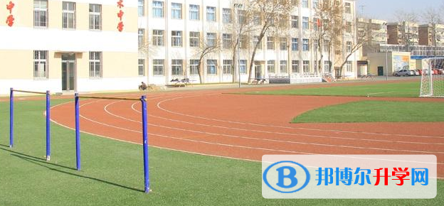 貴州省興義市第八中學(xué)2021年報(bào)名條件、招生要求、招生對(duì)象