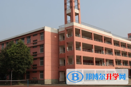 成都市第八中學(xué)2021年招生簡(jiǎn)章