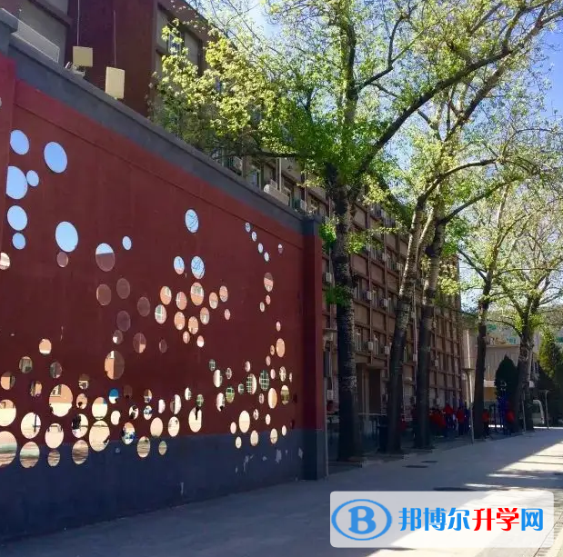  北京師范大學(xué)附屬實(shí)驗(yàn)中學(xué)國(guó)際部2023年學(xué)費(fèi)標(biāo)準(zhǔn)