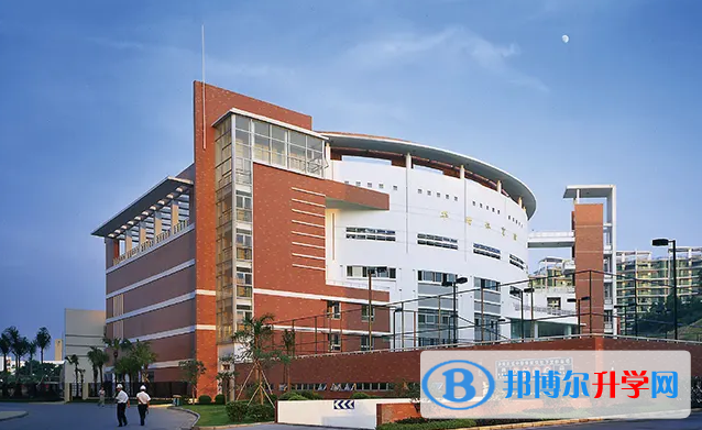 華南師范大學(xué)附屬中學(xué)國際部2023年學(xué)費(fèi)標(biāo)準(zhǔn)