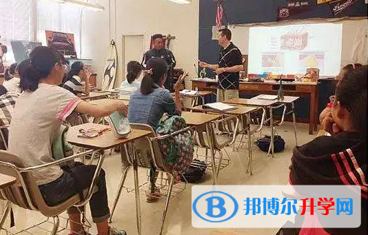 凱利山國際學院2023年學費標準