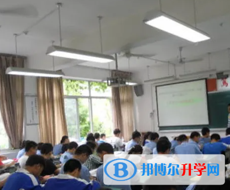 四川省郫縣華西中學(xué)2023年怎么樣、好不好