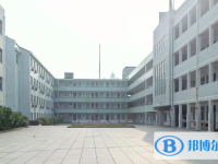 寧海縣知恩中學(xué)2025年招生辦聯(lián)系電話