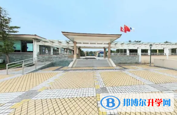 重慶耀中國際學(xué)校2023年報(bào)名時(shí)間