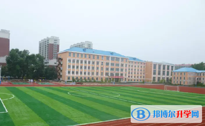 武漢經(jīng)濟(jì)開發(fā)區(qū)中考2022高中分?jǐn)?shù)線是多少？
