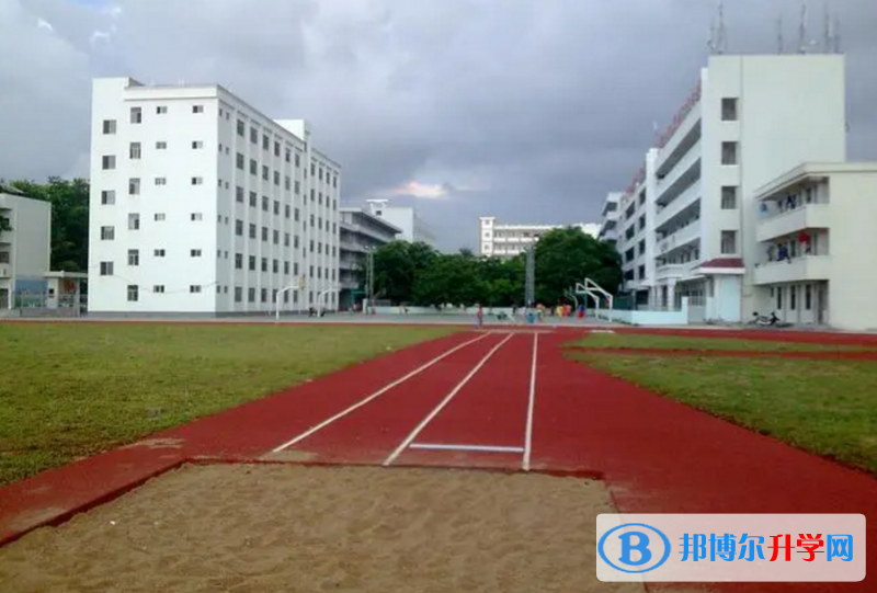 2023東方市八所中學(xué)招生計(jì)劃 招生人數(shù)是多少(附要求、條件、對(duì)象)