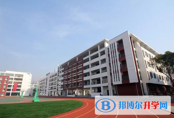 常州市第三中學(xué)地址，乘車路線