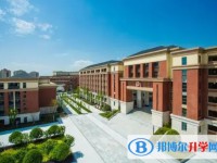 重慶市第八中學(xué)校(沙坪壩校區(qū))地址，乘車路線