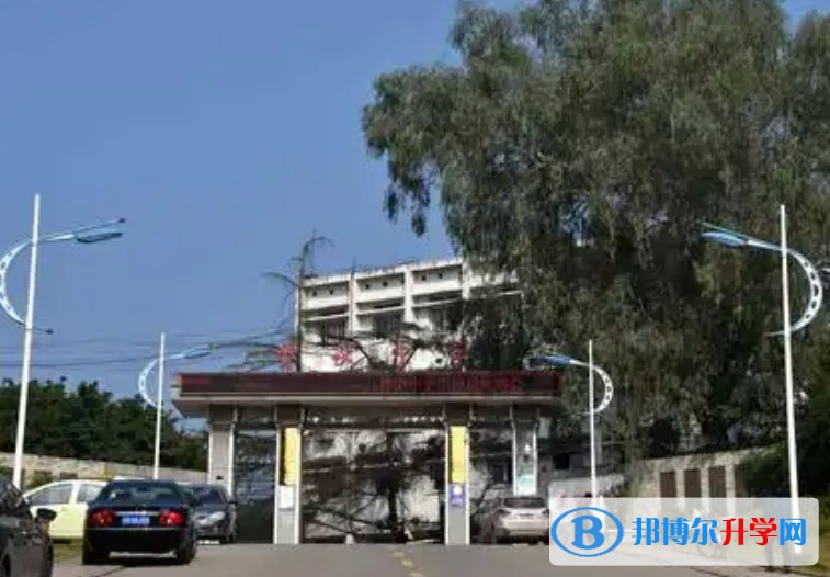 2025賈家中學(xué)多少錢(學(xué)費(fèi)明細(xì))