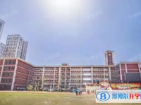 郫都二中地址，乘車路線