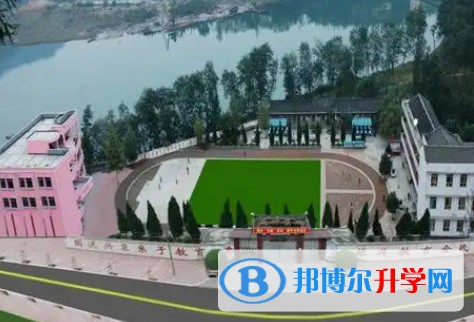 蒼溪縣歧坪中學怎么樣、好不好