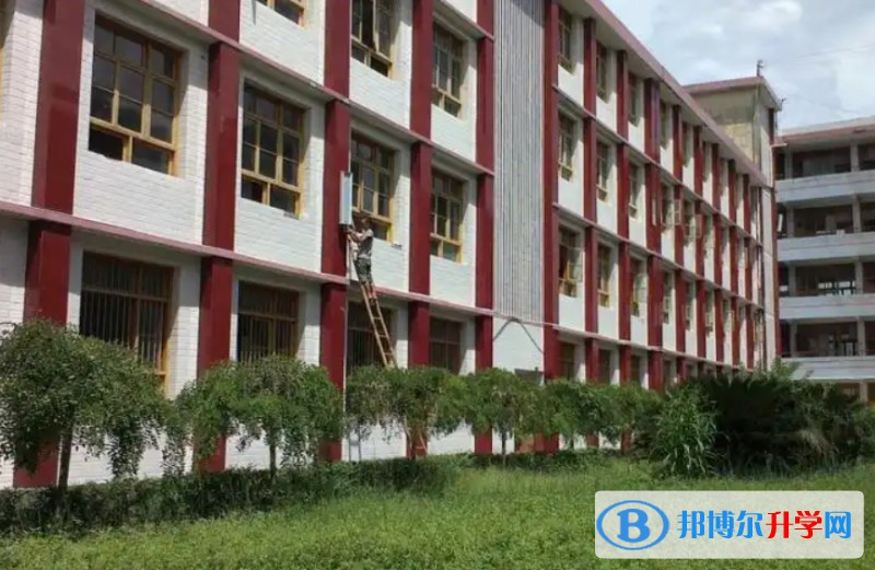 四川省廣元市元壩中學(xué)地址，乘車路線